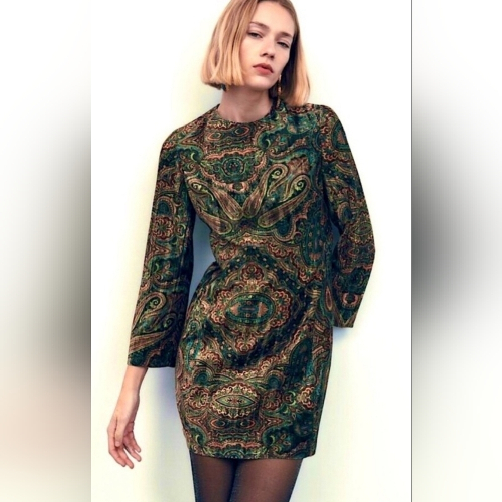 Zara Forest‎ Green Velvet Boho Multicolored Paisley Mini Dress Long Sleeved